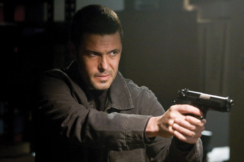 Carlos Bernard Alien Raiders